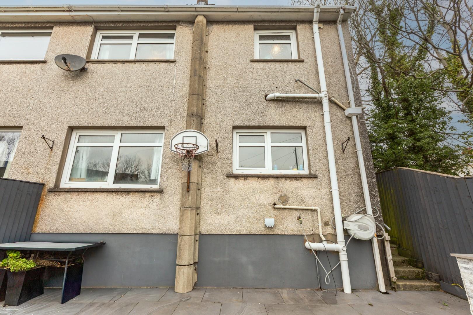 Slade Road, Newton, Swansea, SA3 4UE